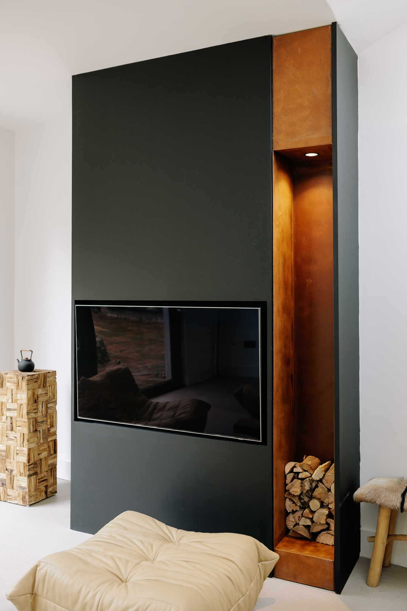 Panoramic luxury media wall installation in South Queensferry, Edinburgh